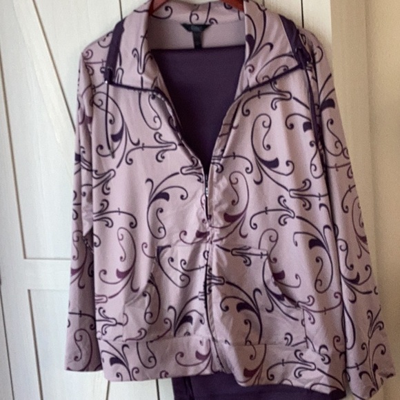 Soma Jackets & Blazers - SOMA 2 PC Set, Lavender Sports / Yoga / Athletic Jacket and Pants Size XL